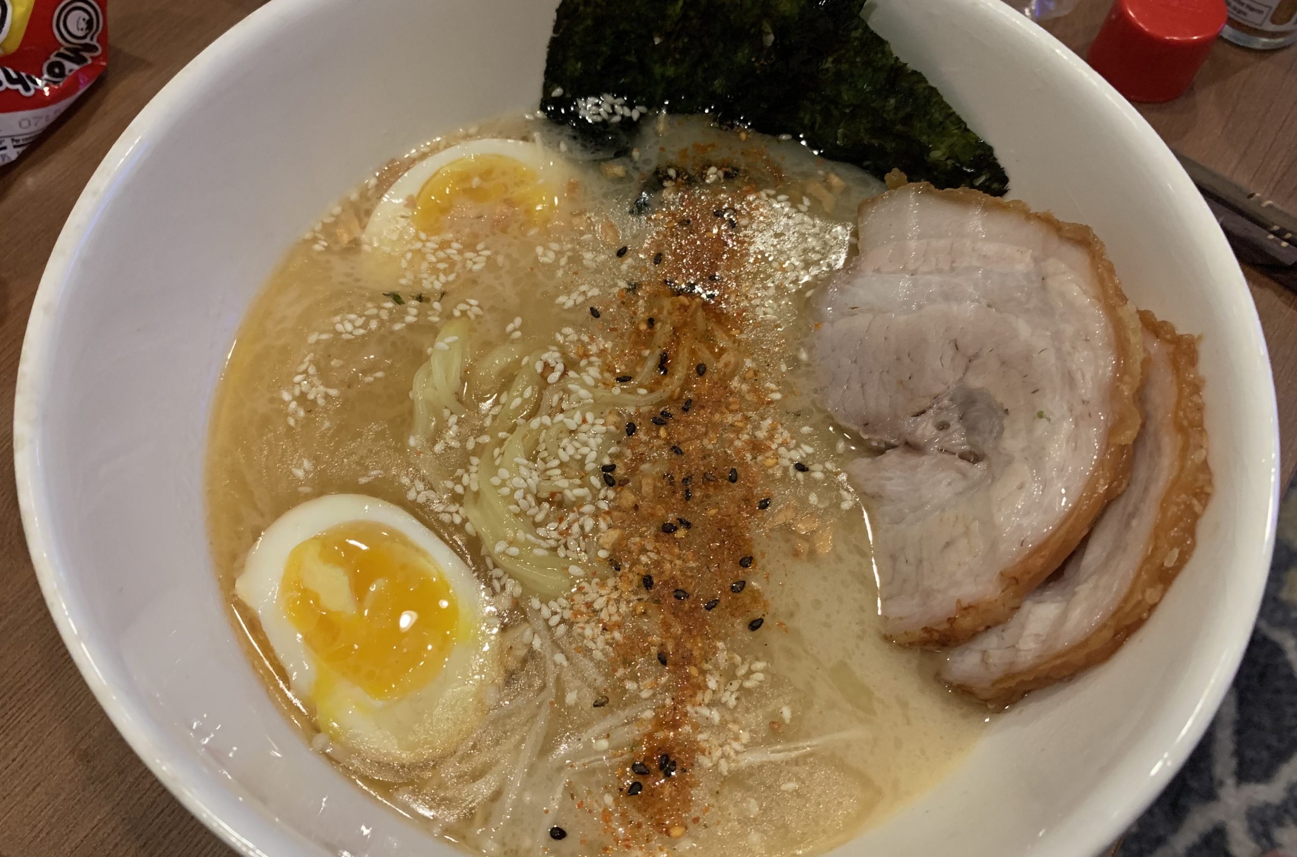 How to make Tonkotsu ramen broth from scratch