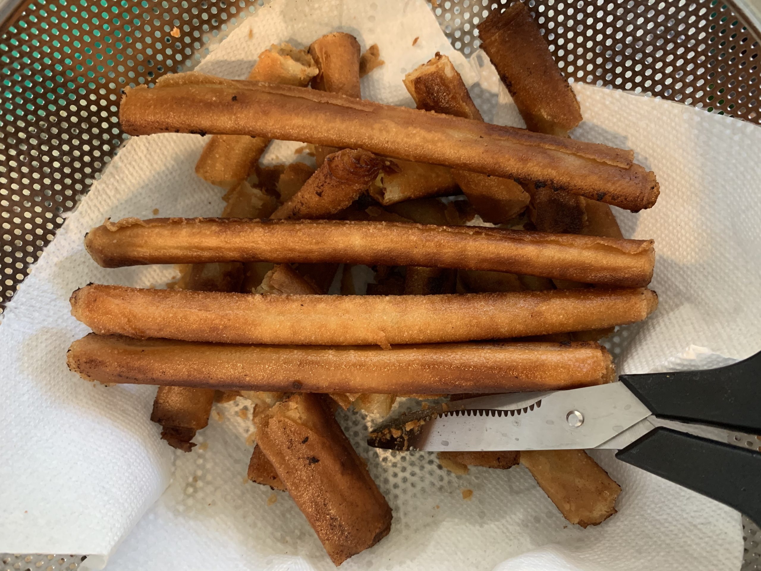 How to Make Filipino Eggrolls (Lumpiang Shanghai)